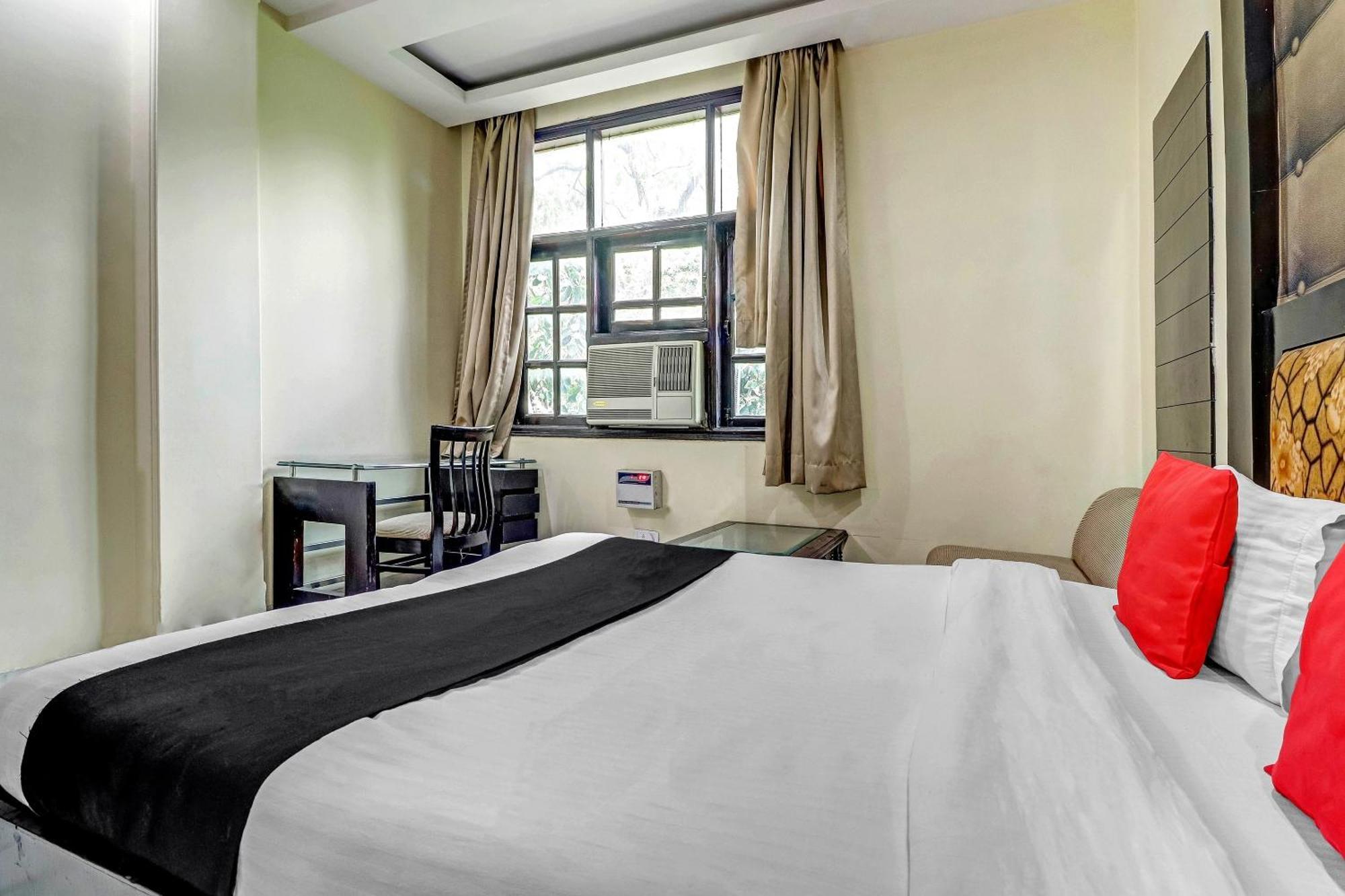 Hotel O Grand Central Delhi  Exterior photo