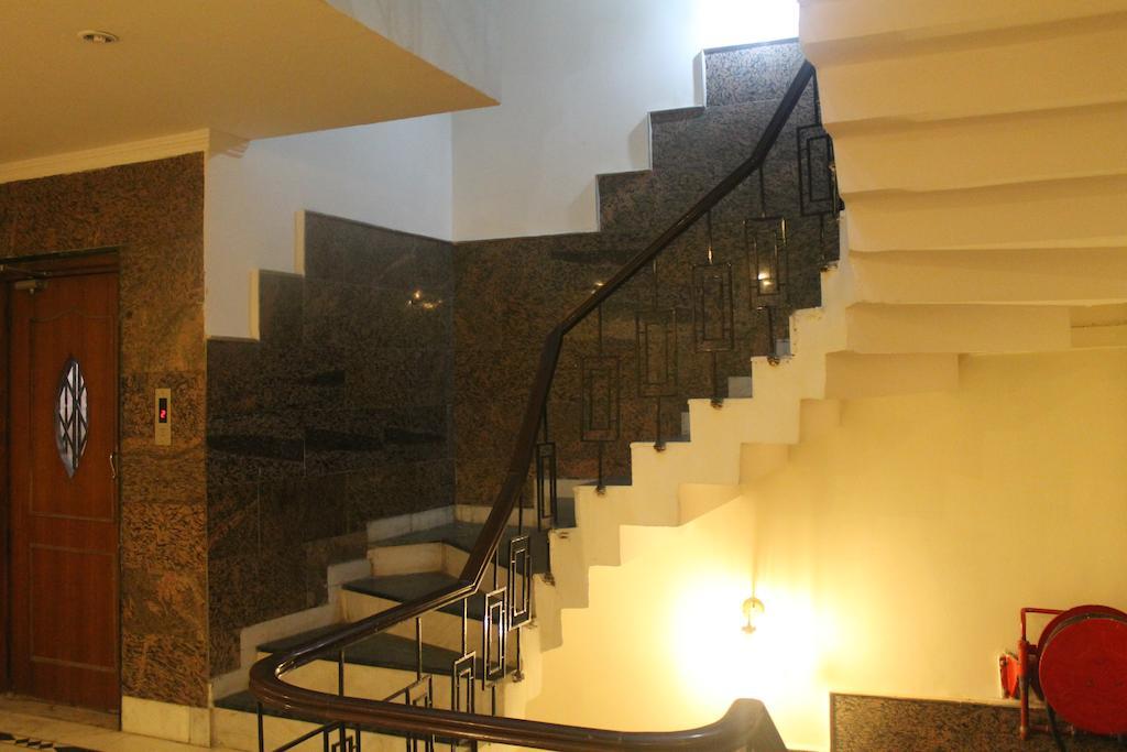 Hotel O Grand Central Delhi  Exterior photo
