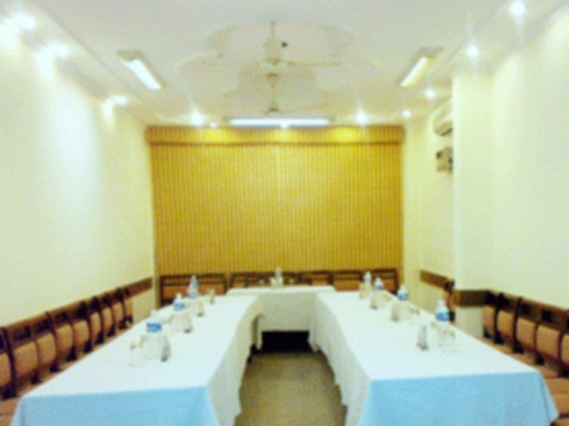 Hotel O Grand Central Delhi  Exterior photo